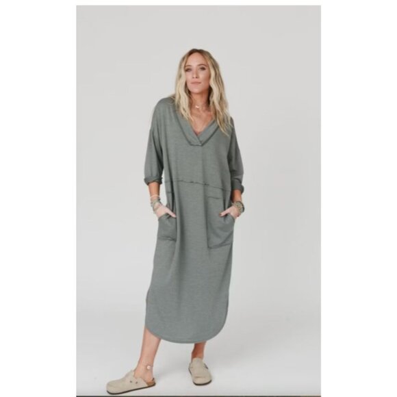 Three Bird Nest Meadow Long Sleeve Slit Maxi Dress size large pockets - Picture 1 of 9